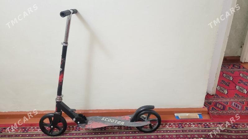 scooter,rolik - 11 mkr - img 2