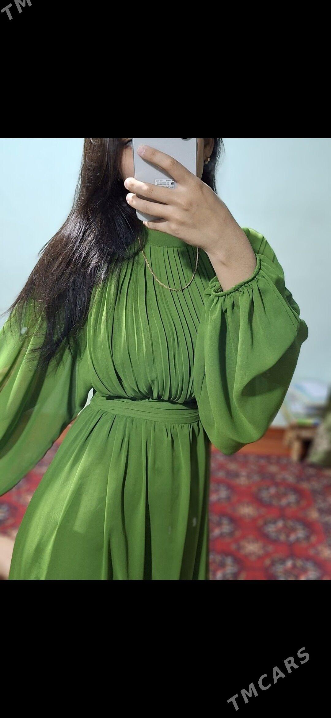 vecerni plate - Дашогуз - img 1