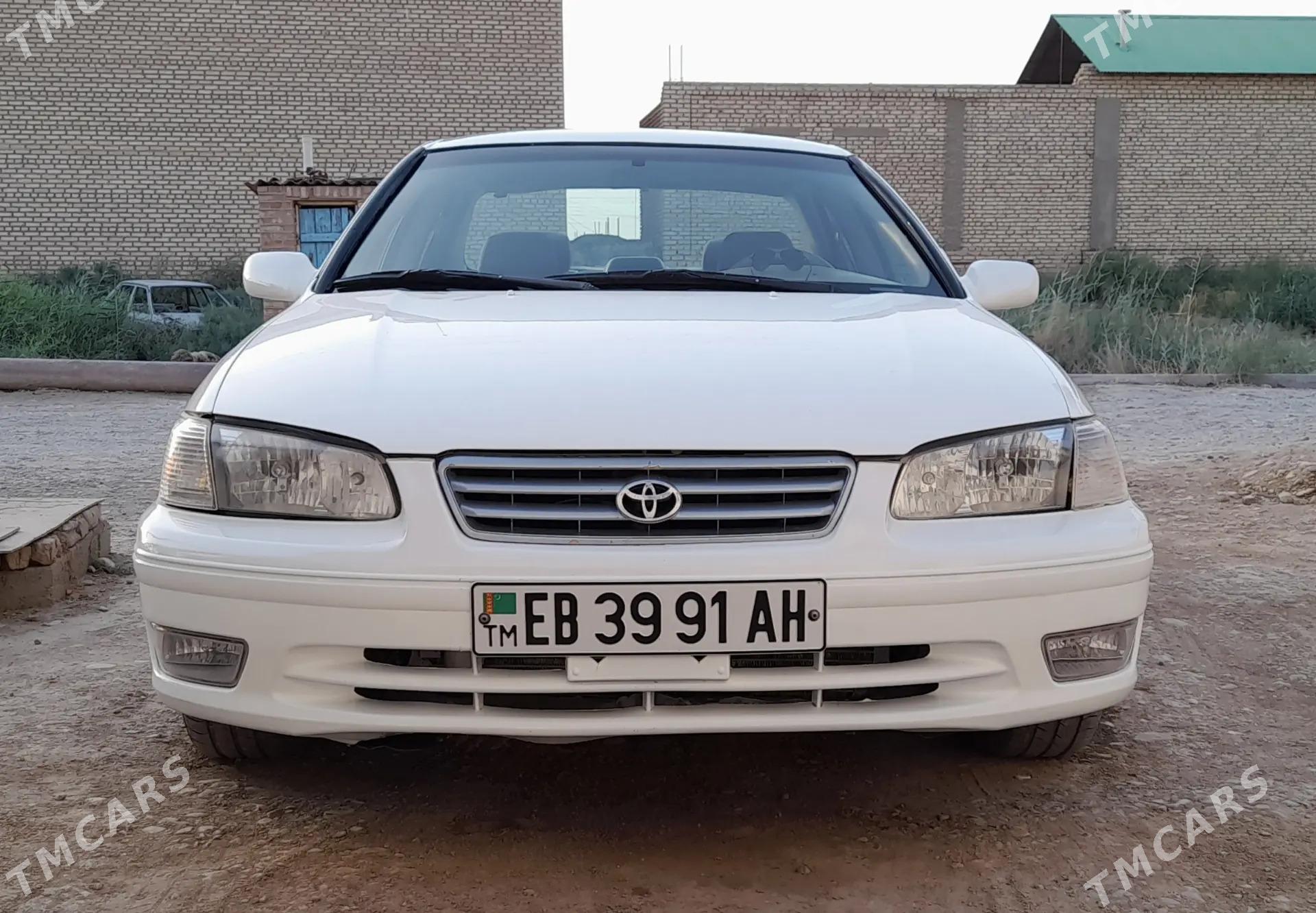 Toyota Camry 2000 - 116 000 TMT - Tejen - img 3