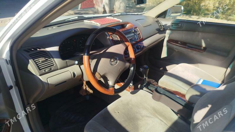 Toyota Camry 2003 - 185 000 TMT - Саят - img 4