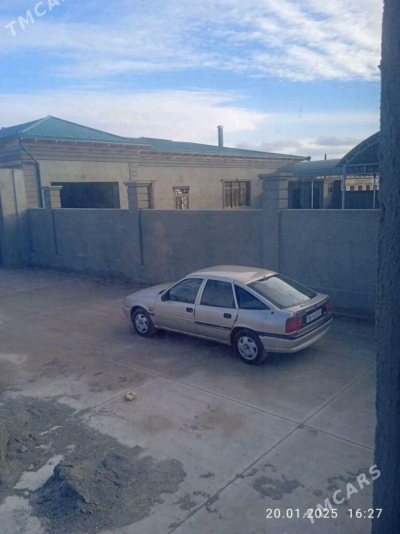 Opel Vectra 1991 - 26 000 TMT - Гороглы (Тагта) - img 1