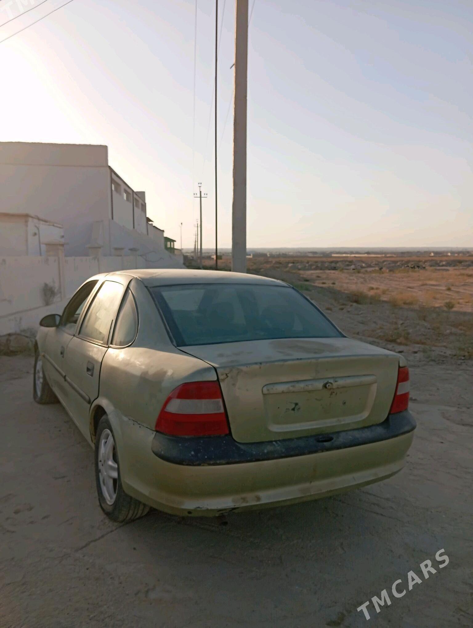 Opel Vectra 2025 - 25 000 TMT - Balkanabat - img 2