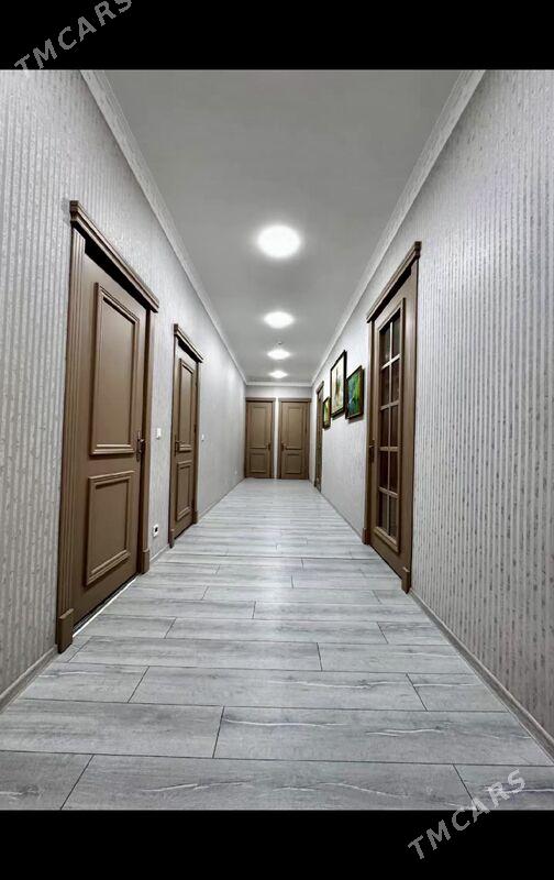 Garaşsyzlyk Elitka Satlyk - ул. Советская (Гарашсызлык шаёлы) - img 5