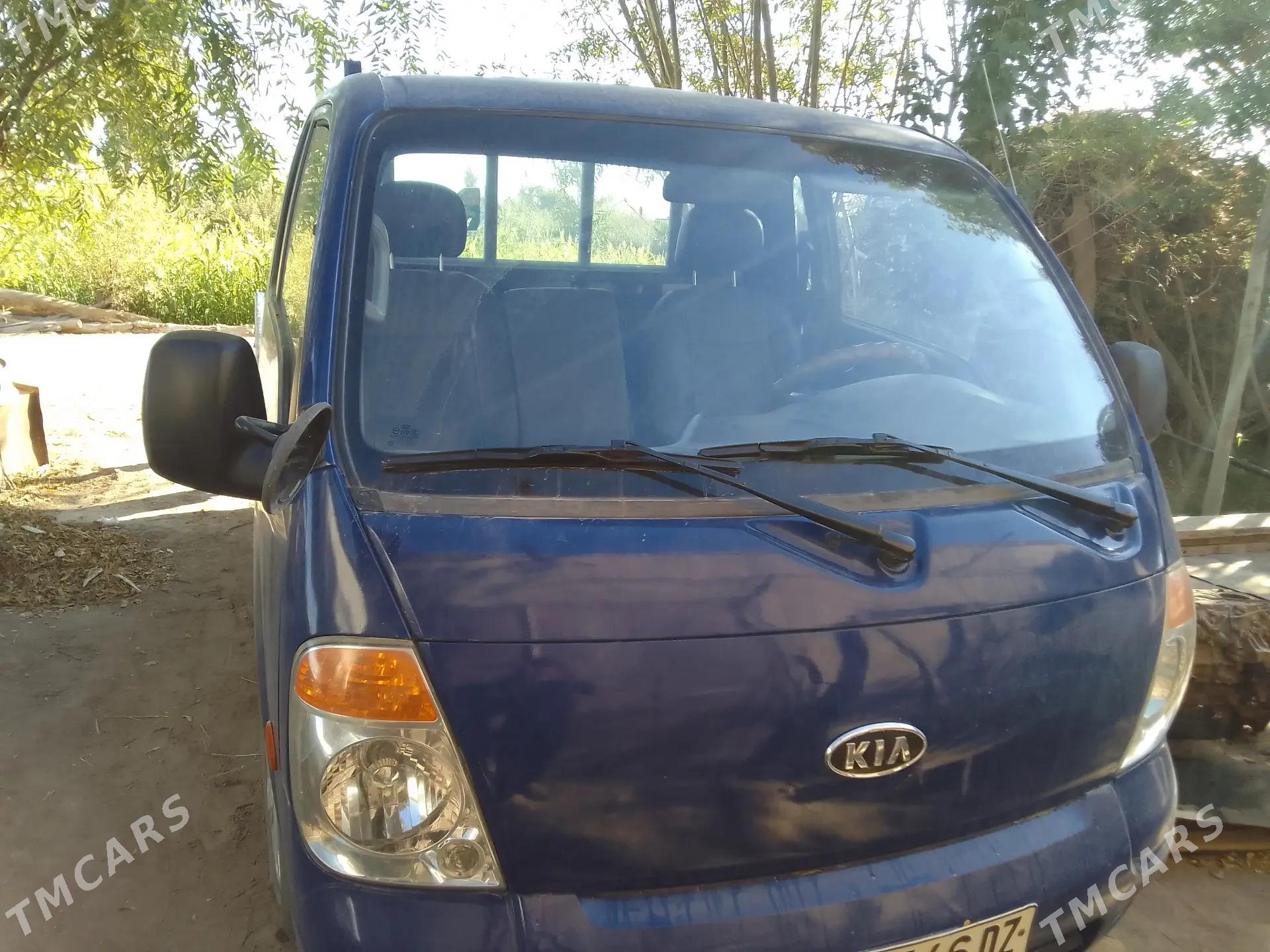 Kia Bongo 2010 - 160 000 TMT - Gurbansoltan Eje - img 4