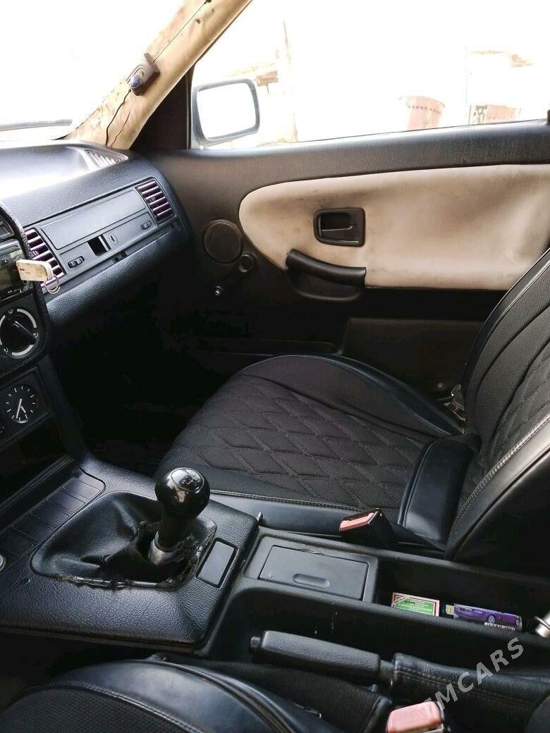 BMW 320 1992 - 30 000 TMT - Сакар - img 4
