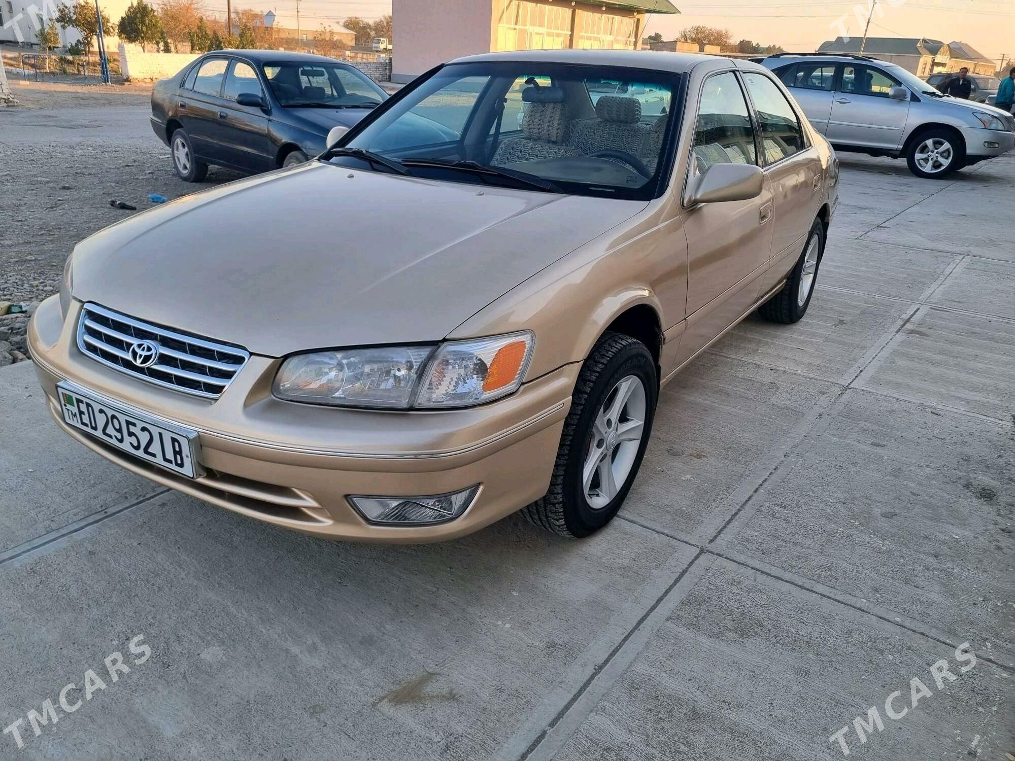 Toyota Camry 1998 - 116 000 TMT - Койтендаг - img 2