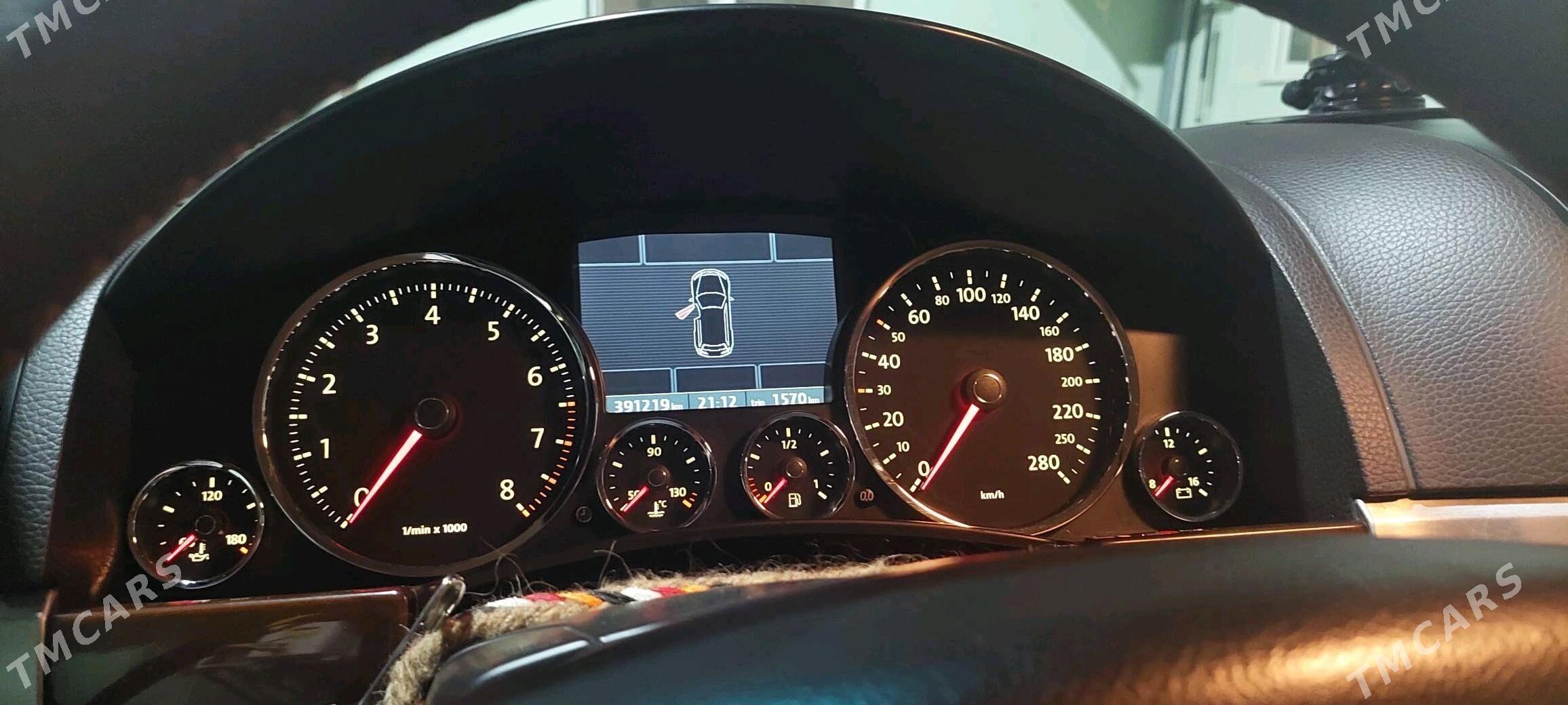 Volkswagen Touareg 2009 - 305 000 TMT - Aşgabat - img 9