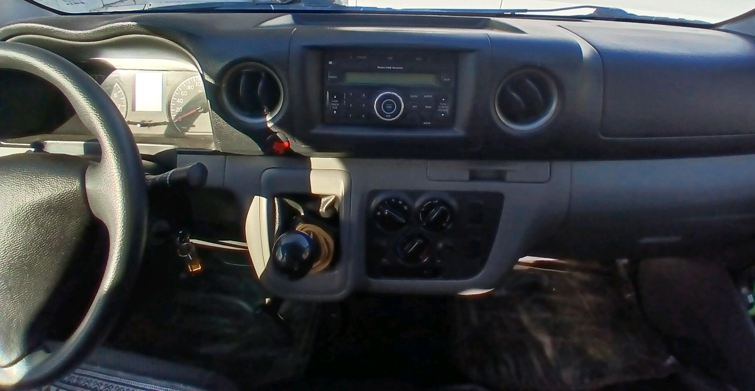 Nissan Urvan 2022 - 375 000 TMT - Aşgabat - img 3