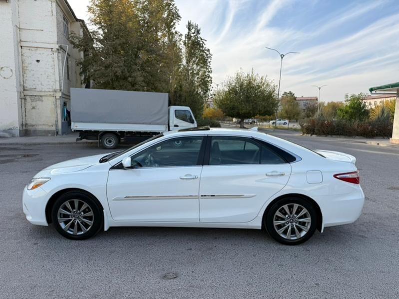 Toyota Camry 2017 - 340 000 TMT - Aşgabat - img 8