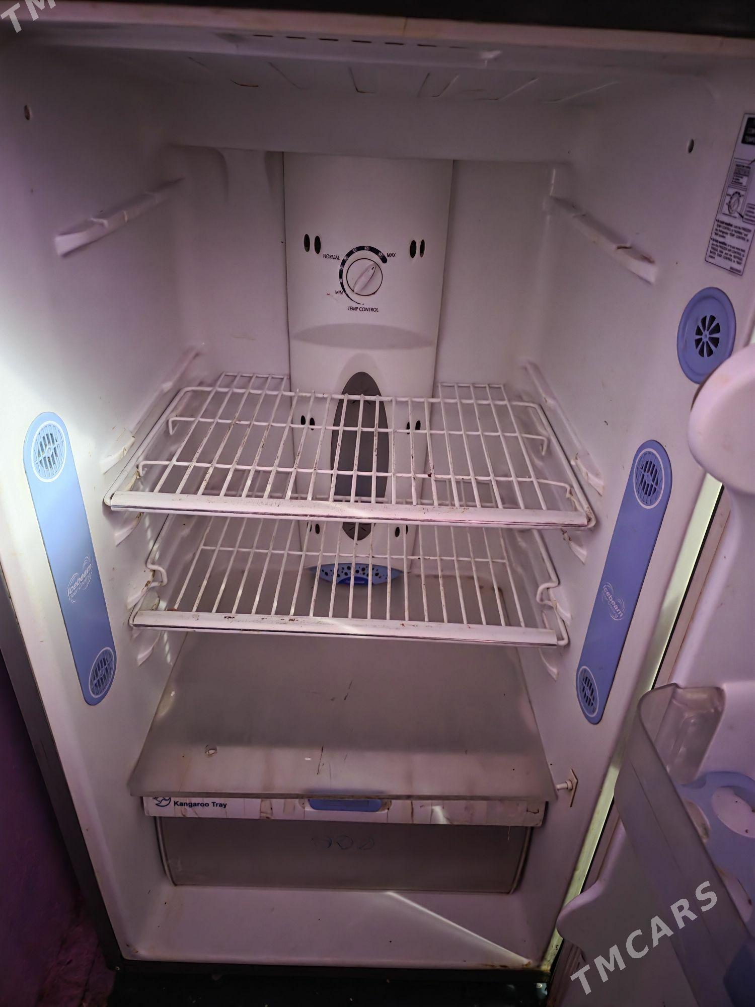 holadilnik - 11 mkr - img 2