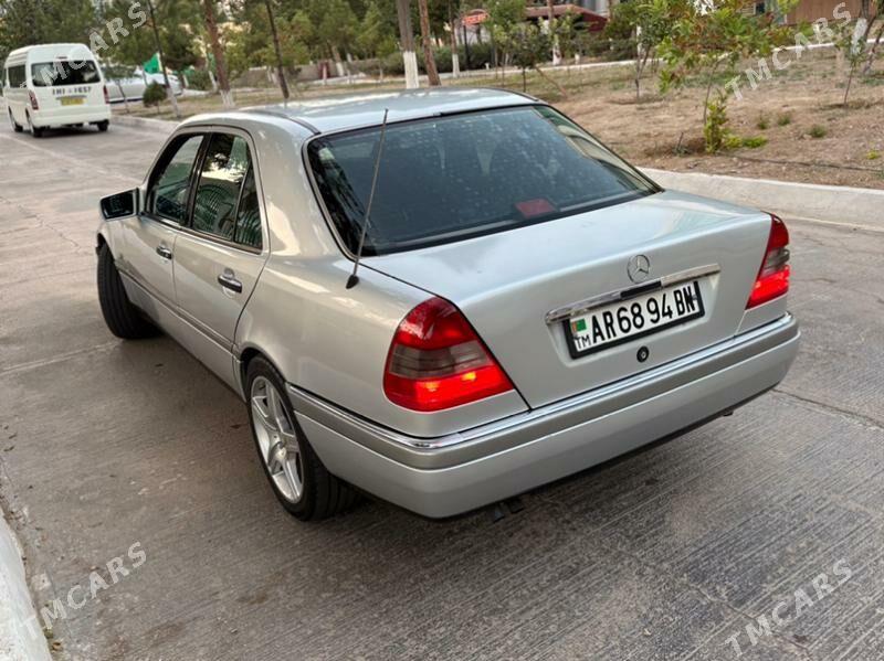 Mercedes-Benz E320 1997 - 90 000 TMT - Türkmenbaşy - img 3