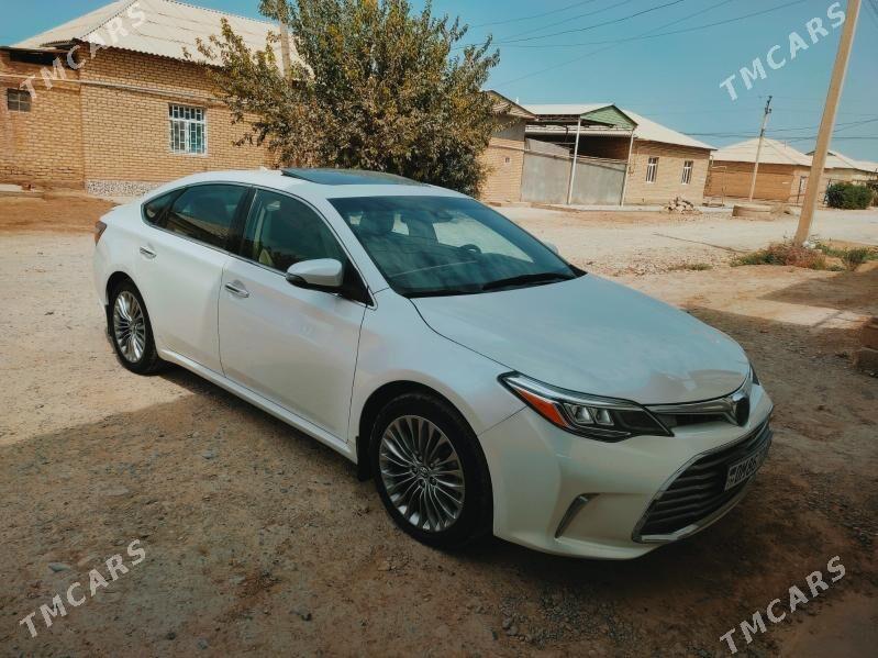 Toyota Avalon 2018 - 410 000 TMT - Теджен - img 2