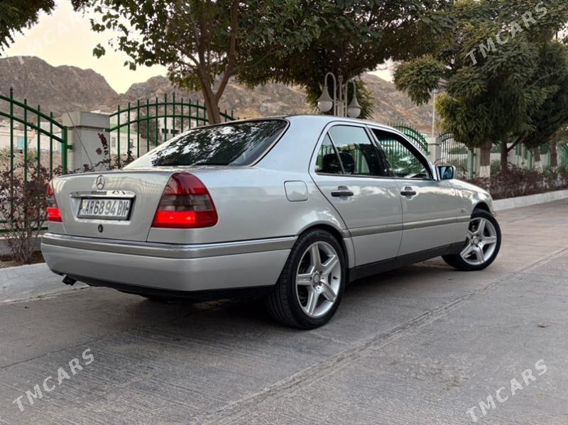 Mercedes-Benz E320 1997 - 90 000 TMT - Türkmenbaşy - img 5