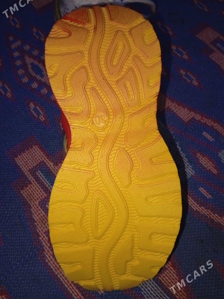 krasowki.кросовки 30 размер - Хазар - img 2