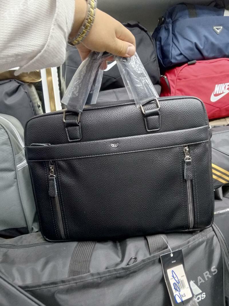 tergan sumka - Garaşsyzlygyň 15 ýyllygy Söwda Merkezi - img 6