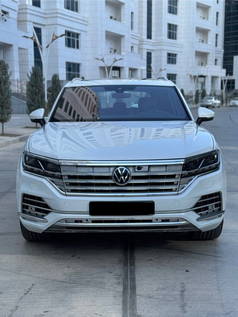 Volkswagen Touareg 2021 - 1 475 000 TMT - Ашхабад - img 3
