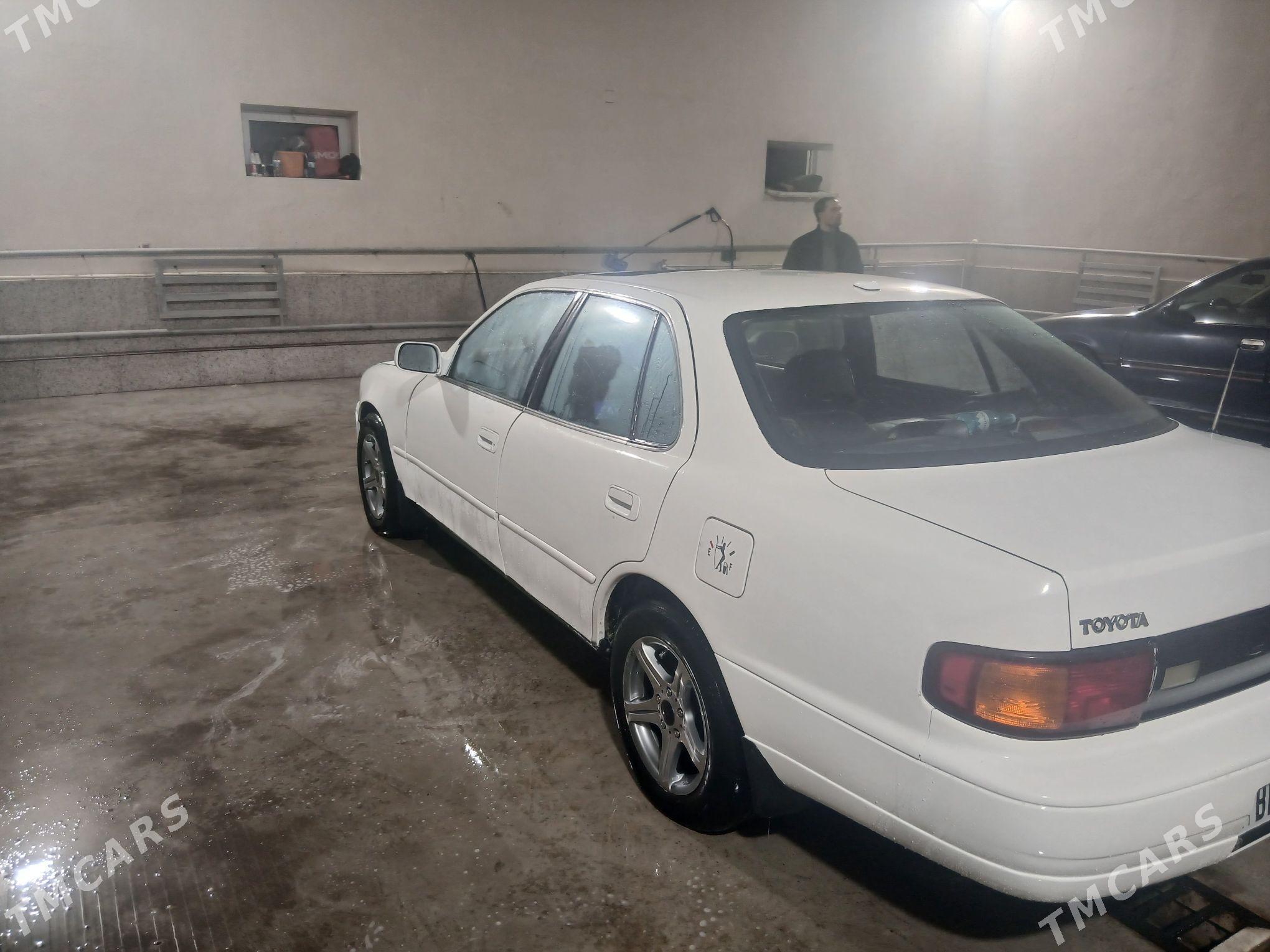 Toyota Camry 1993 - 90 000 TMT - Туркменабат - img 3