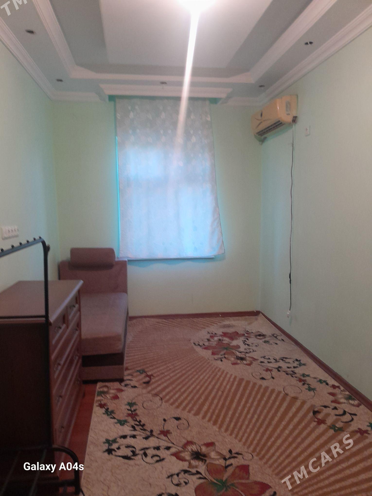 kwartyrant gerek - Мир 3 - img 1