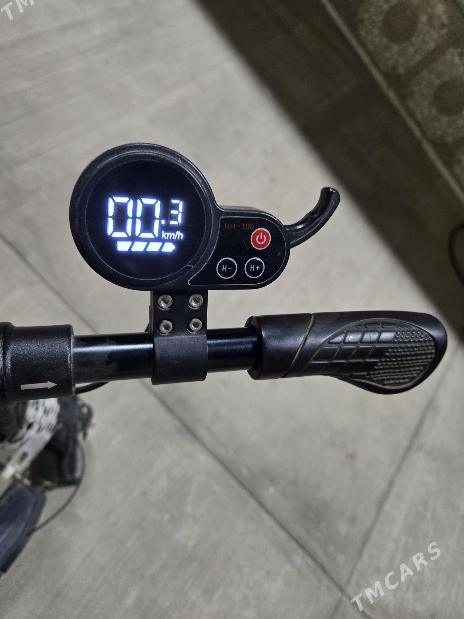 Tokly skuter - Hitrowka - img 5