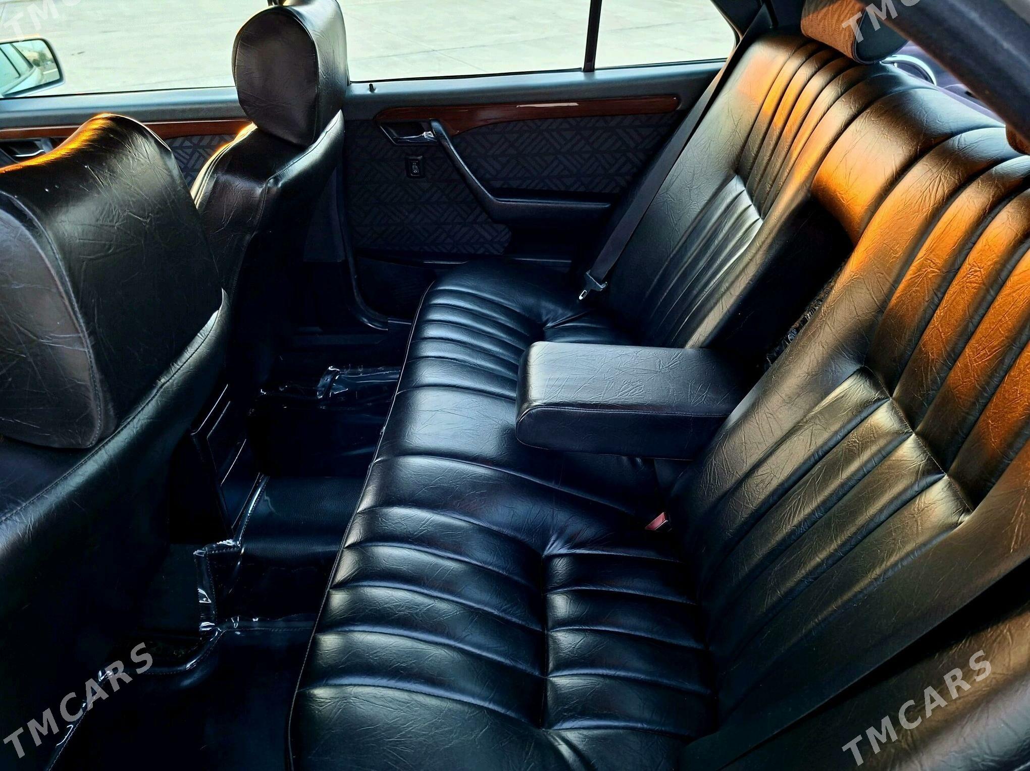 Mercedes-Benz C-Class 1994 - 74 000 TMT - Балканабат - img 7