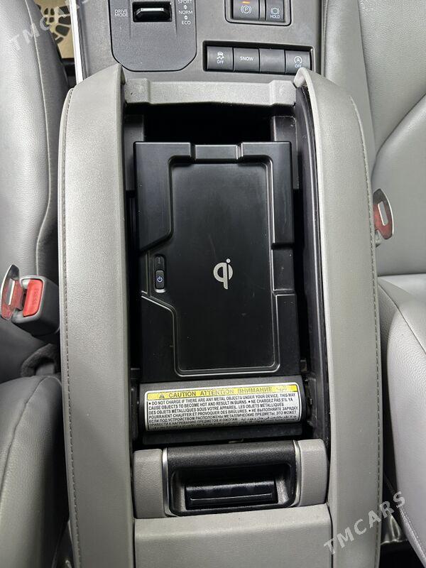 Toyota Highlander 2021 - 520 000 TMT - Мары - img 7