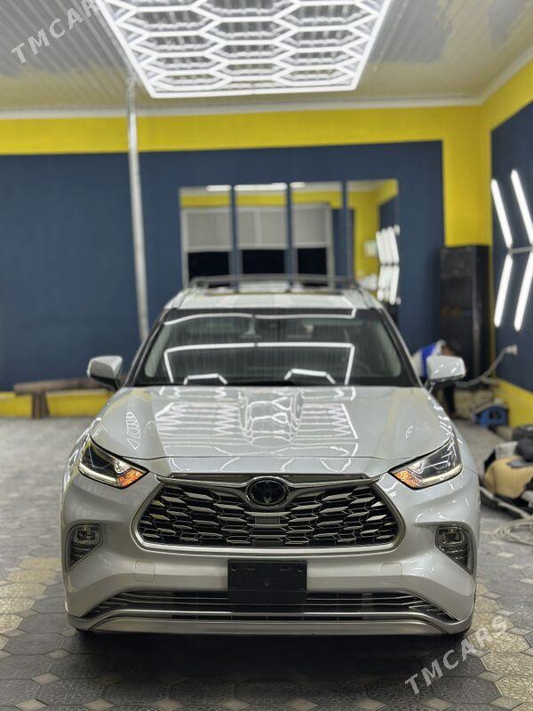 Toyota Highlander 2021 - 520 000 TMT - Мары - img 5