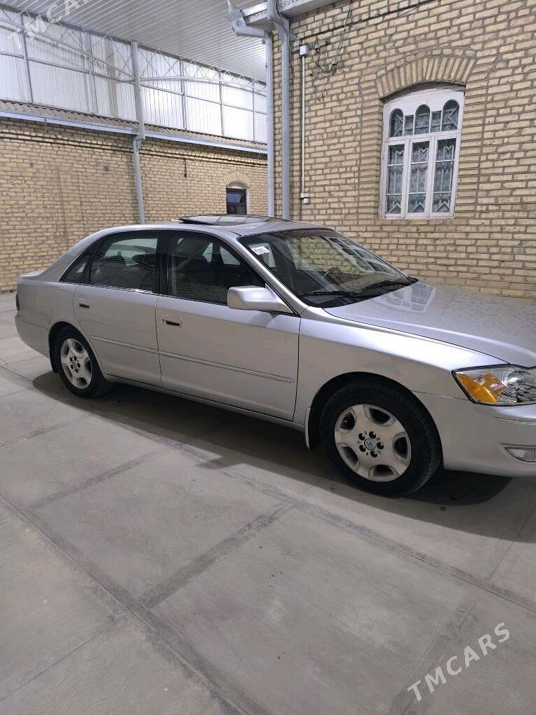 Toyota Avalon 2002 - 240 000 TMT - Мары - img 3
