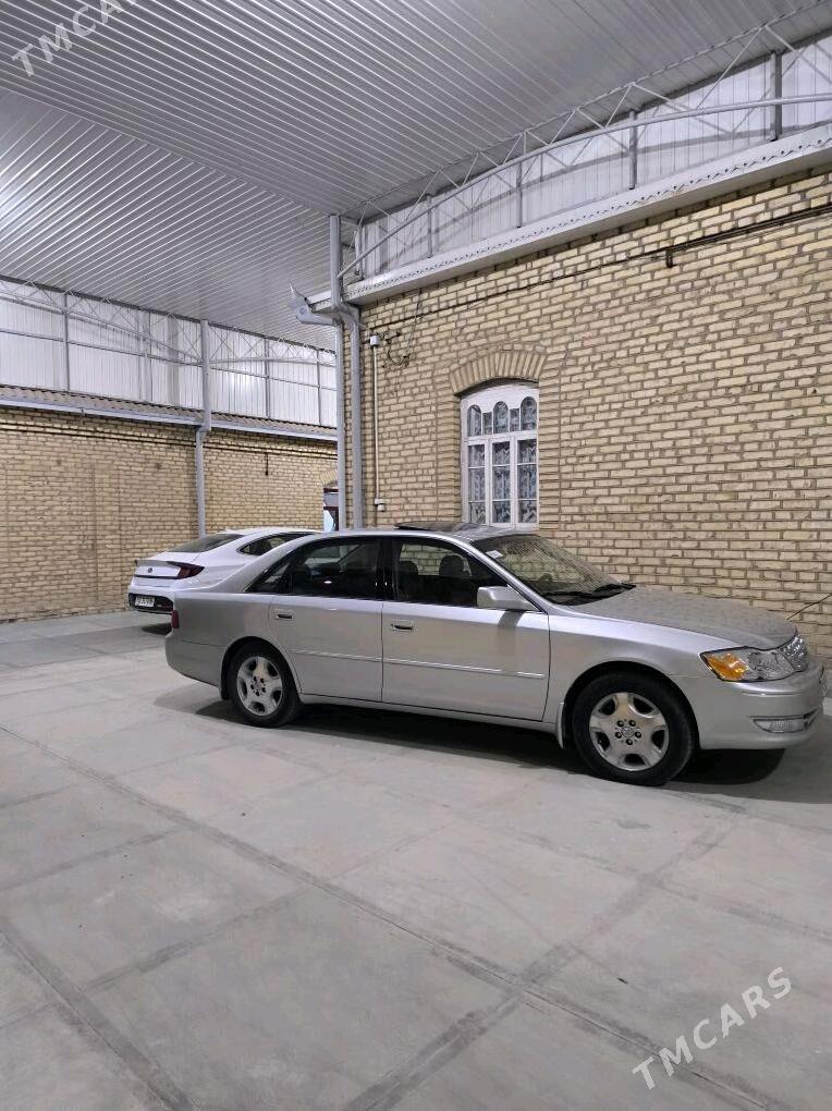 Toyota Avalon 2002 - 240 000 TMT - Мары - img 1