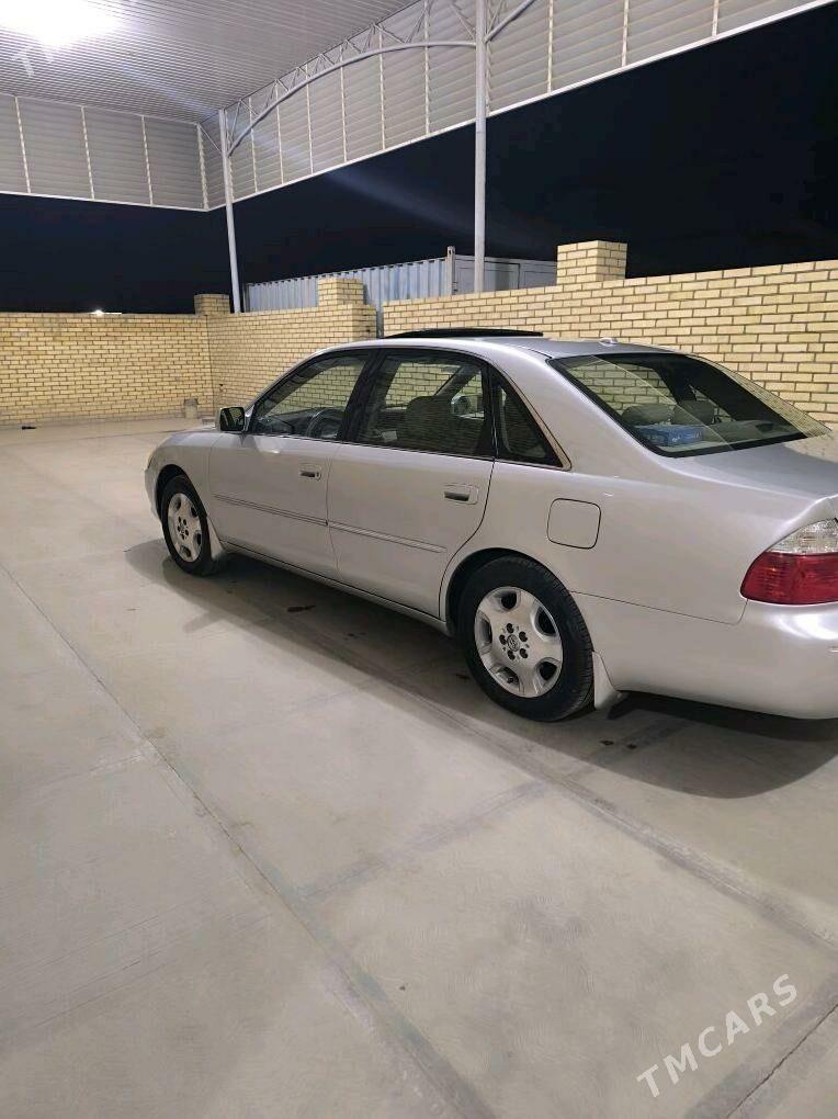 Toyota Avalon 2002 - 240 000 TMT - Мары - img 2