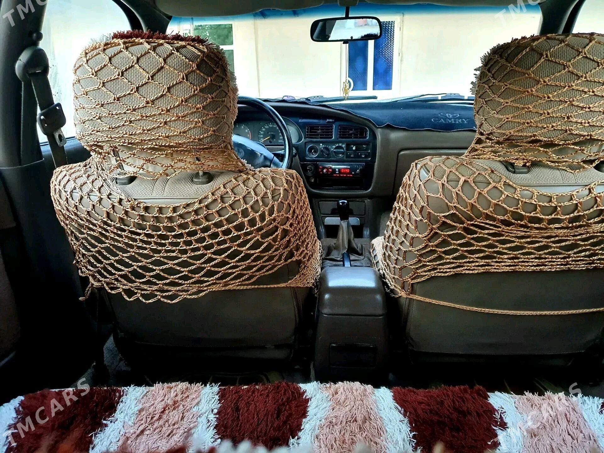 Toyota Camry 1994 - 90 000 TMT - Дянев - img 6