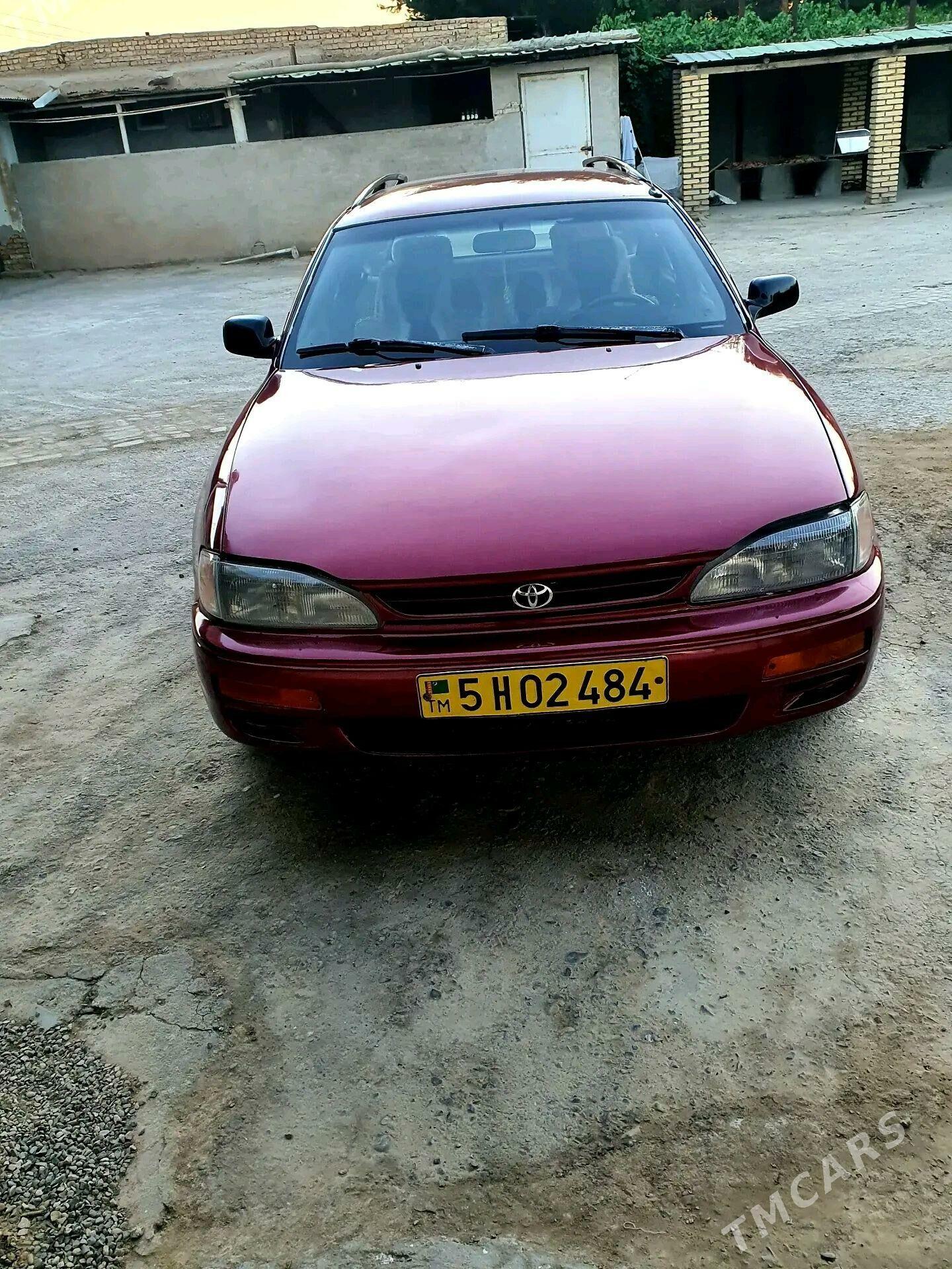 Toyota Camry 1994 - 90 000 TMT - Дянев - img 2