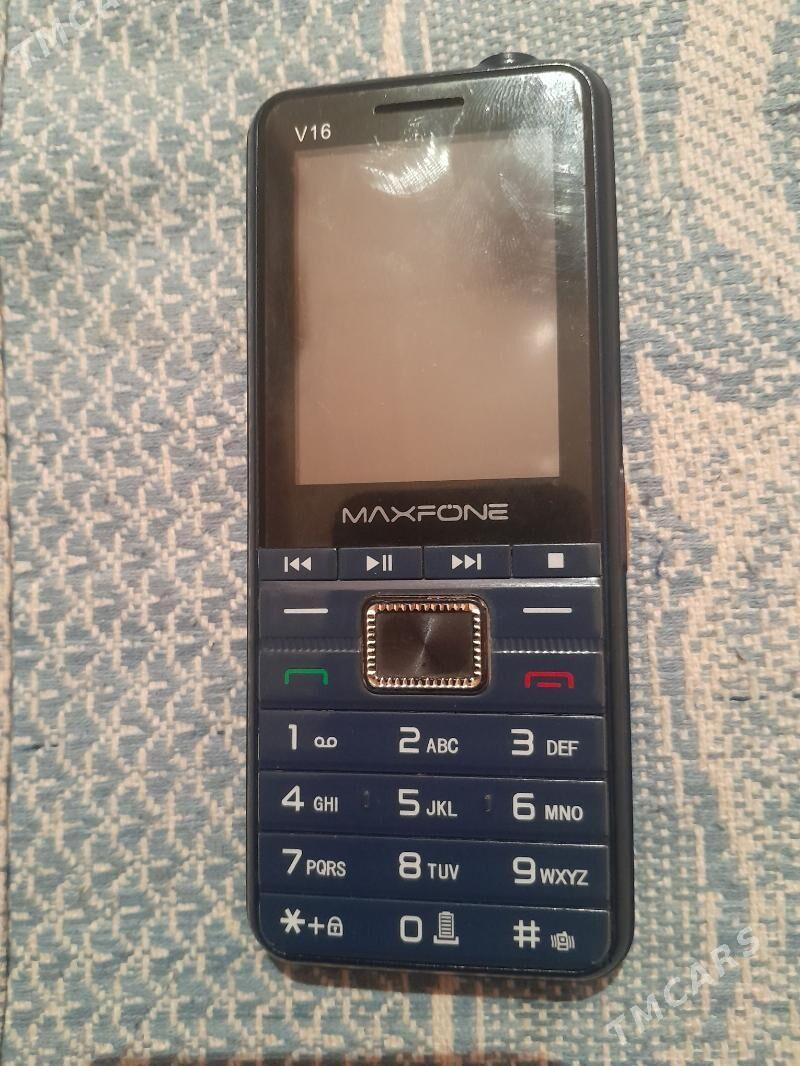 maxfone v16 - Bäherden - img 1