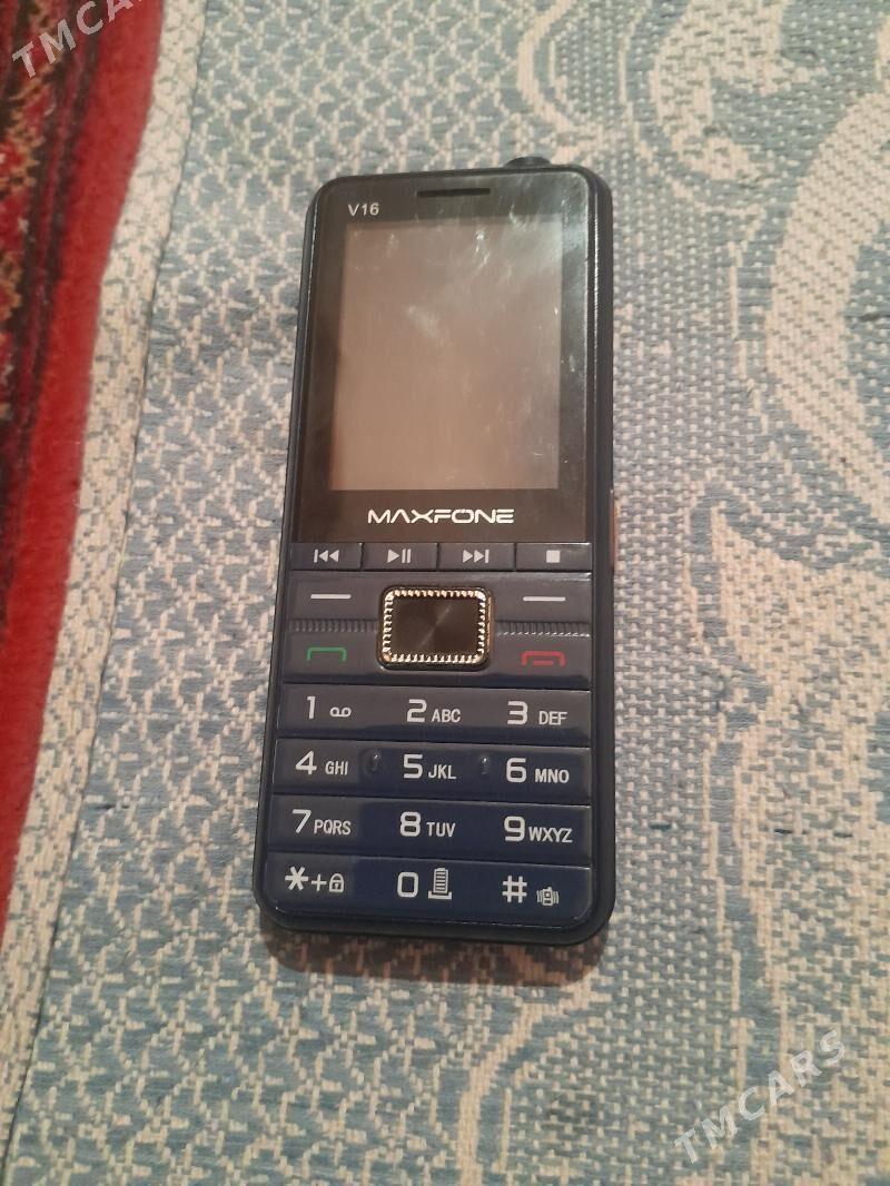 maxfone v16 - Bäherden - img 3