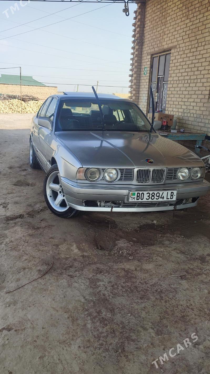 BMW 525 1990 - 40 000 TMT - Фарап - img 1