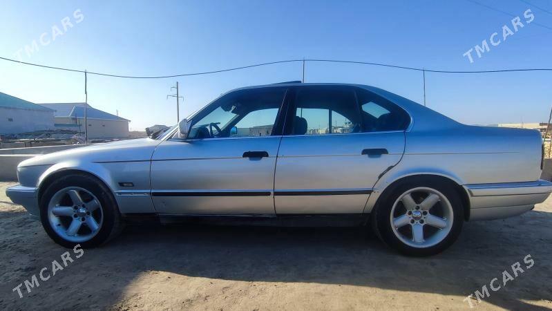 BMW 525 1990 - 40 000 TMT - Фарап - img 5