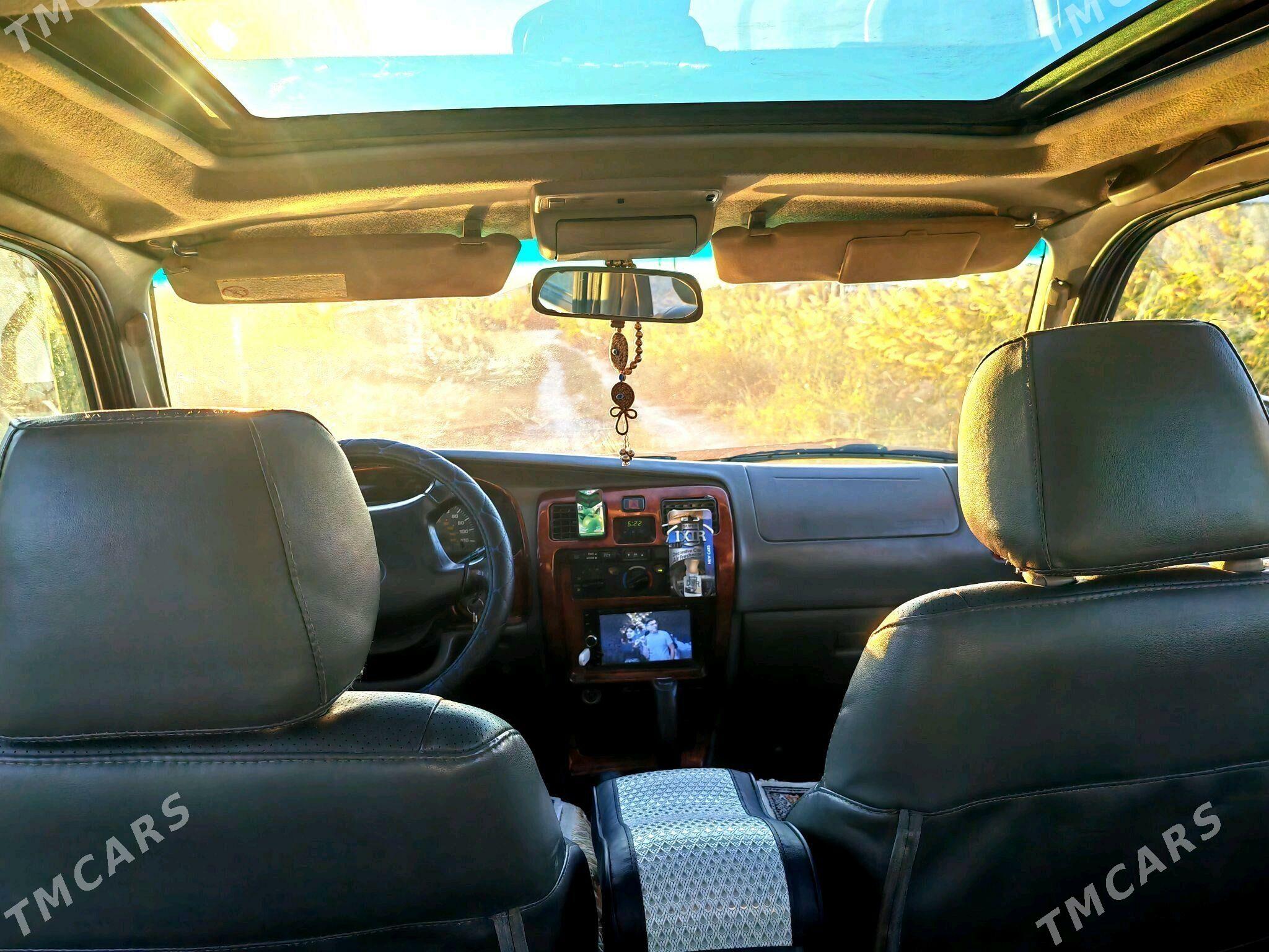 Toyota 4Runner 2002 - 159 000 TMT - Фарап - img 6