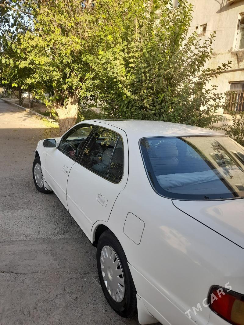 Toyota Camry 1993 - 90 000 TMT - Aşgabat - img 3