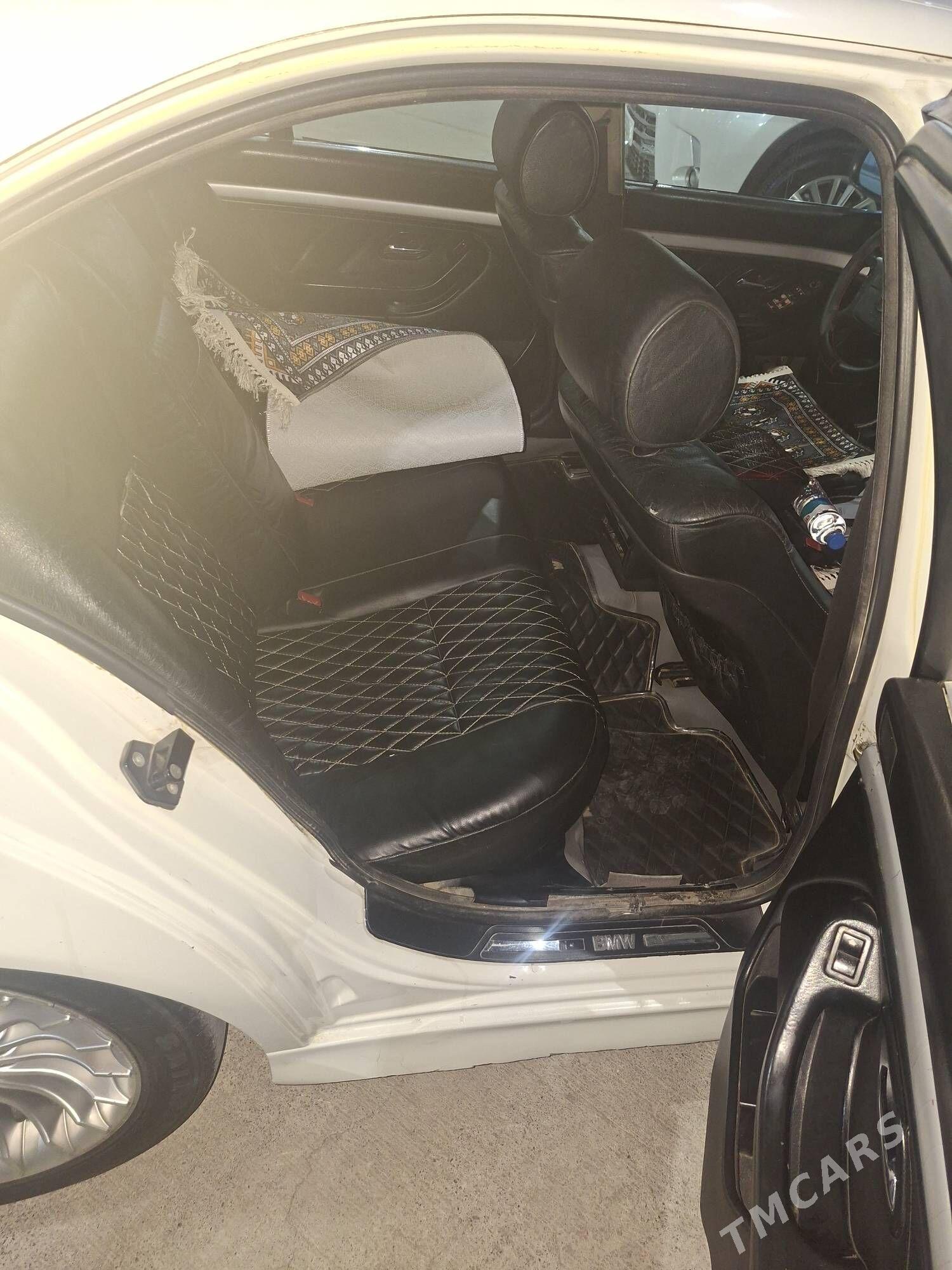 BMW E39 1996 - 90 000 TMT - Aşgabat - img 6