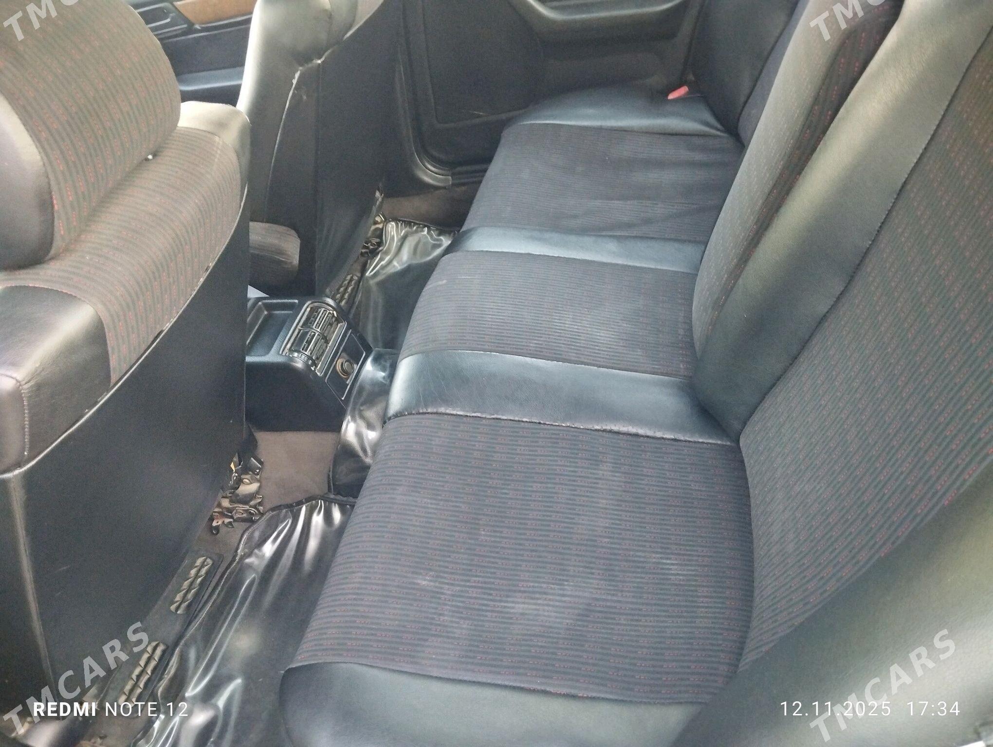 BMW 530 1993 - 85 000 TMT - Бахарден - img 6