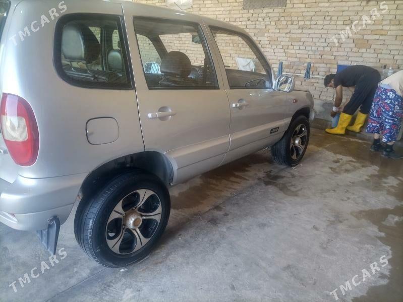 Chevrolet Niva 2008 - 40 000 TMT - Sakar - img 7