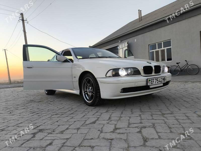 BMW E39 2003 - 120 000 TMT - Baýramaly - img 2