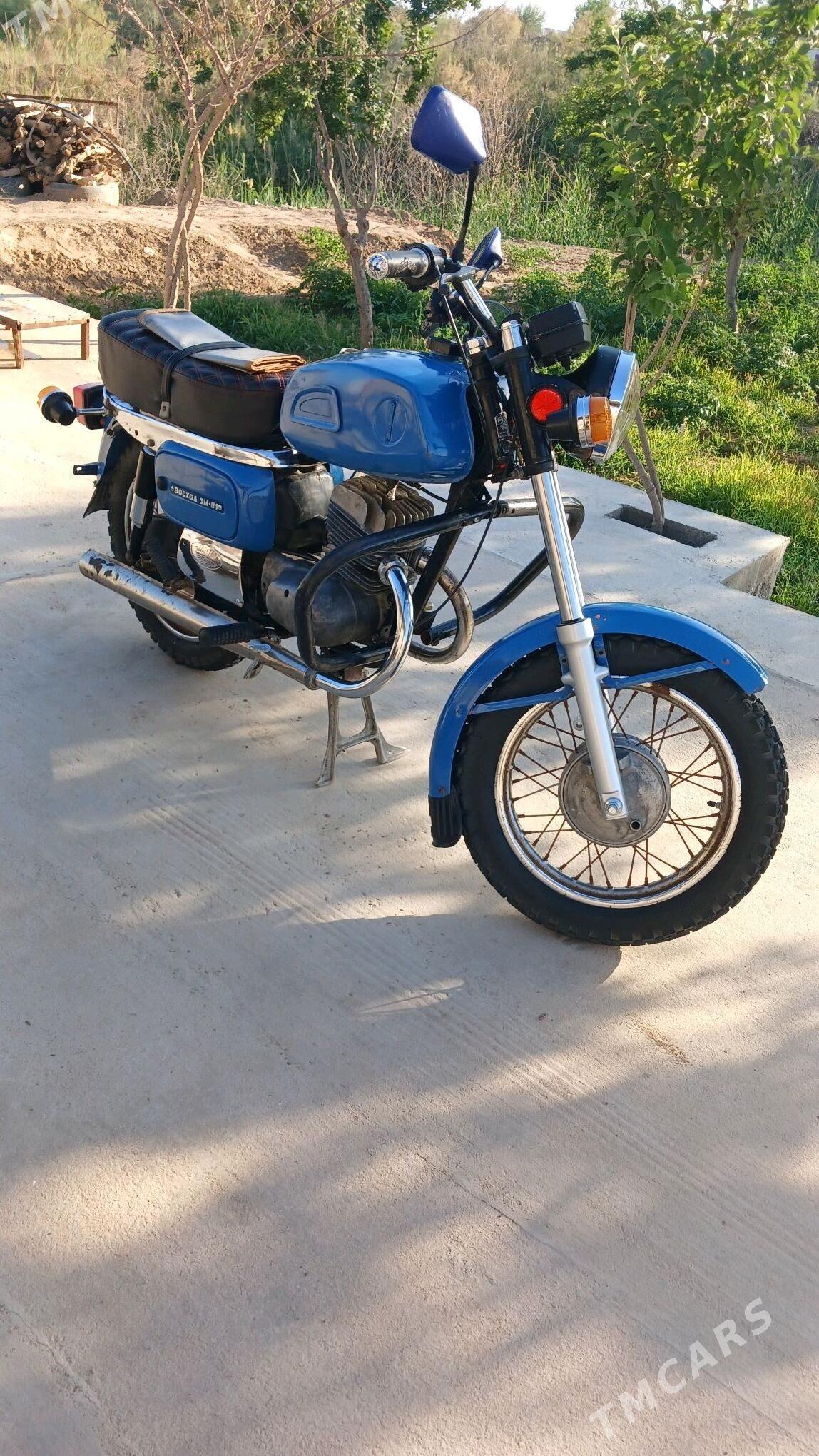 Jawa 300 2021 - 11 000 TMT - Теджен - img 3