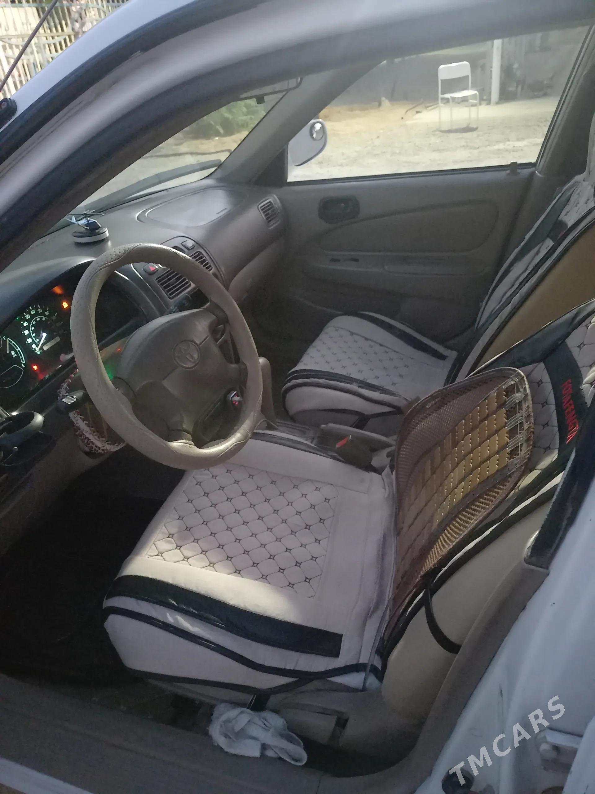 Toyota Corolla 2000 - 85 000 TMT - Теджен - img 7