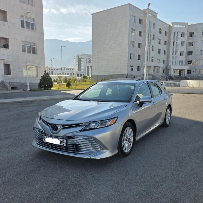 Toyota Camry 2018 - 330 000 TMT - Ашхабад - img 1