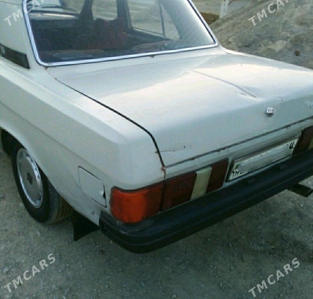 Gaz 3110 1993 - 30 000 TMT - Bäherden - img 4