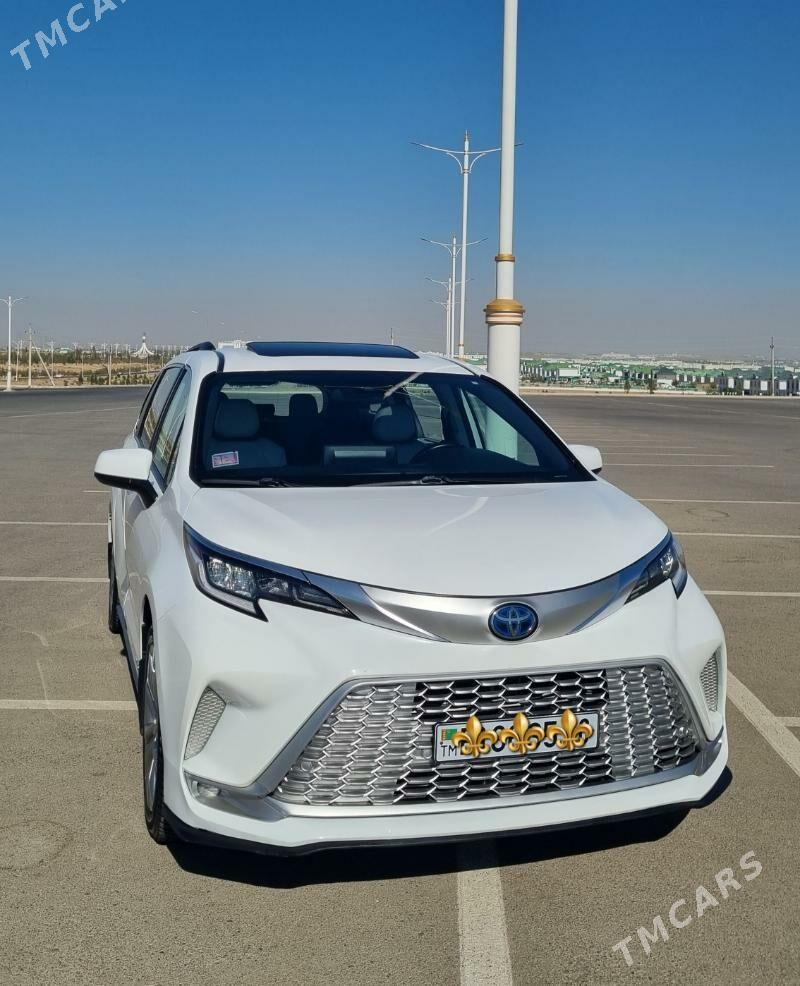 Toyota Sienna 2021 - 585 000 TMT - Aşgabat - img 2