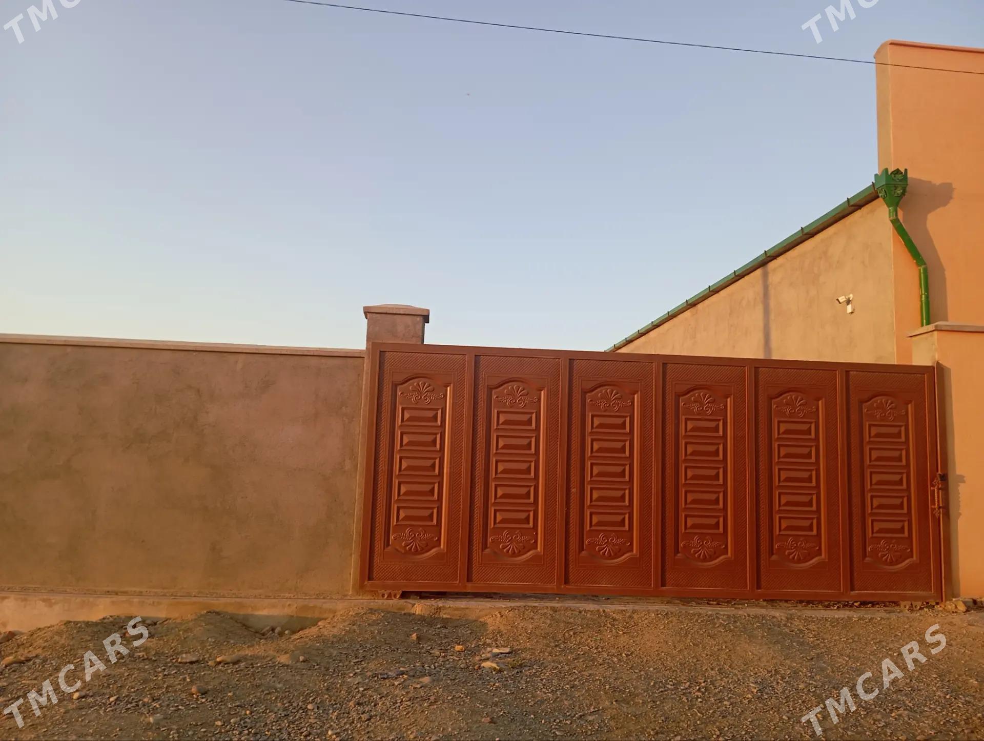 BAHERDEN MAGAZYN - Bäherden - img 3