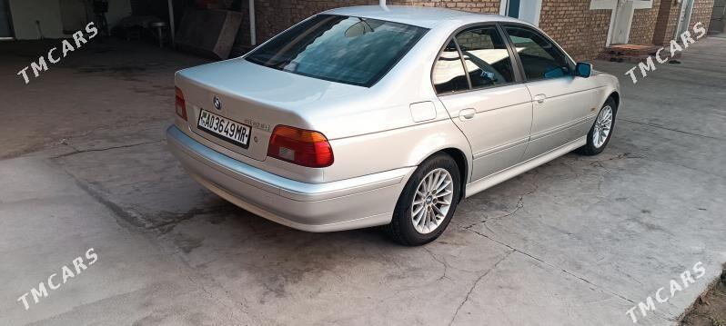 BMW E39 2003 - 130 000 TMT - Sakarçäge - img 3