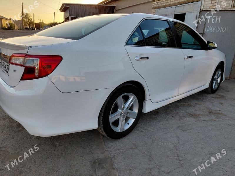 Toyota Camry 2013 - 250 000 TMT - Кёнеургенч - img 3