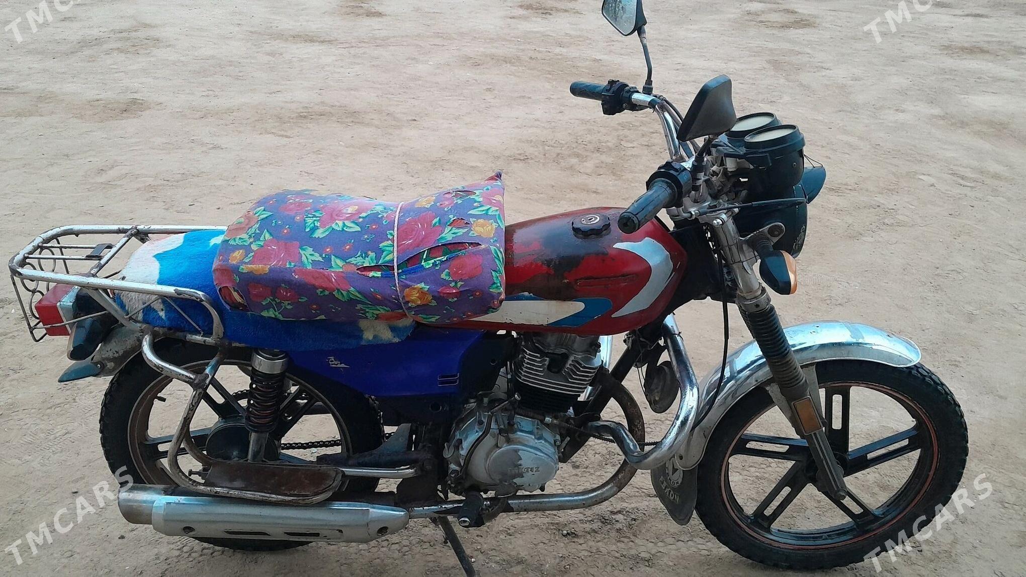 Fekon FK150-8G 2015 - 6 500 TMT - Этрек - img 2